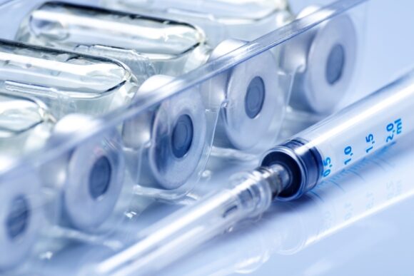 Jak działa szczepionka mRNA na COVID-19