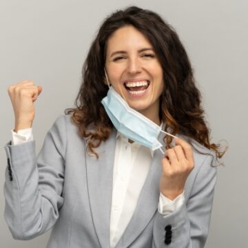 Odsetek populacji osób dorosłych w pełni zaszczepionych na Covid-19 w państwach członkowskich UE / EOG